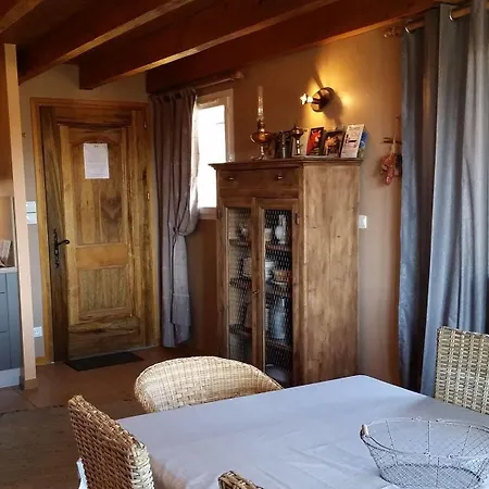à La Petite Maison 3*